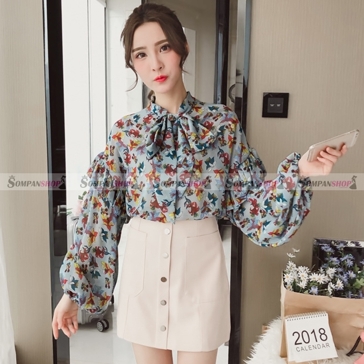 เสื้อเชิ้ตผู้หญิงสีเทา แขนยาว ลายดอกไม้ ผูกโบว์ที่คอเสื้อน่ารัก