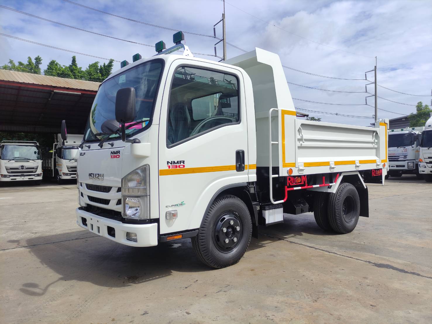 ISUZU NMR Euro 5 Max (ช่วงยาว 4.3 เมตร) หัวแชสซี (Chassis)