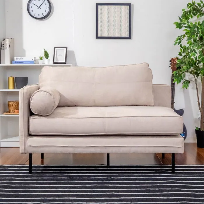 โซฟา รุ่น CUSHIE 2 ที่นั่ง ผ้ากำมะหยี่ครีม
