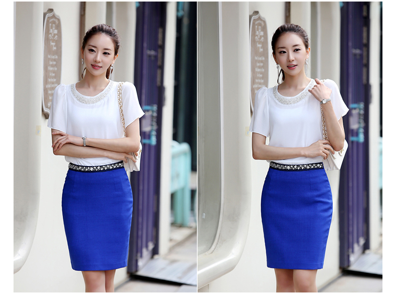 กระโปรงสั้นสีน้ำเงิน ทรงเอเข้ารูป เอวแต่งคริสตรัลสวยๆ