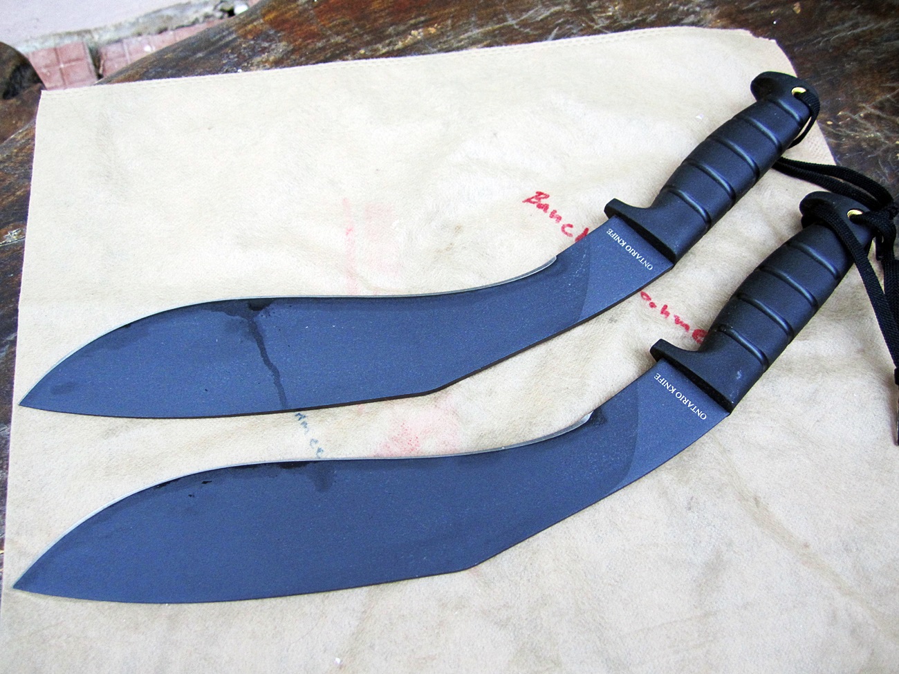 มีดเดินป่าOntario Knife Co Kukri Knife 6420