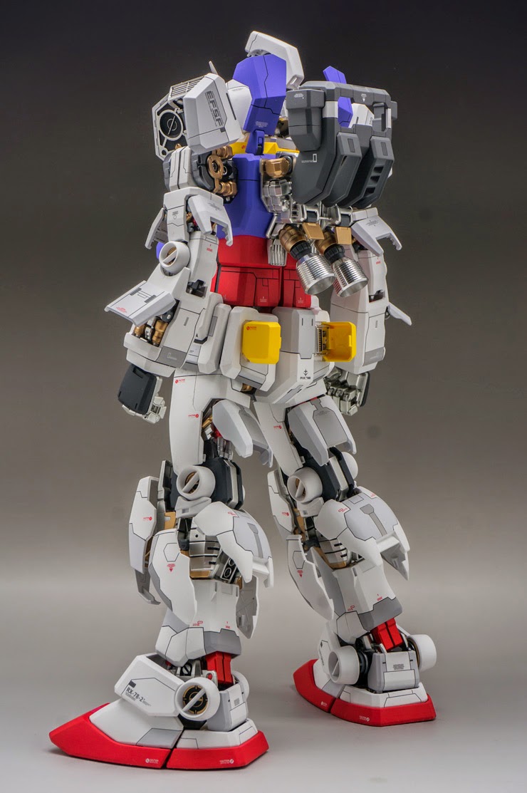 PG RX-78-2 GUNDAM by HUIDONG