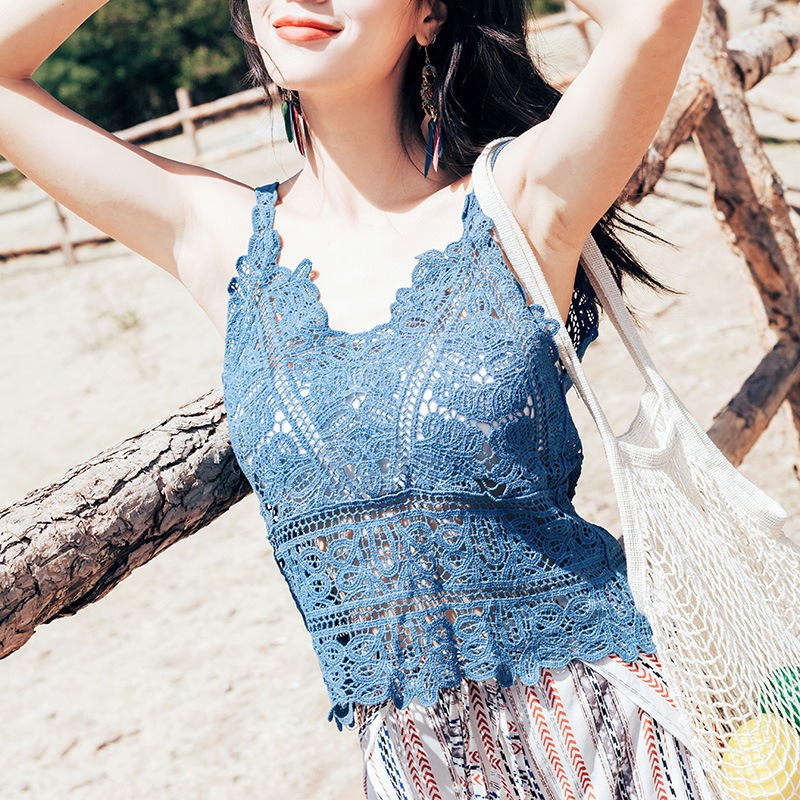 เสื้อถักใส่เที่ยวทะเลสีฟ้าคราม แฟชั่นชุดไปทะเล ชุดเที่ยวทะเล ชุดใส่เดินเล่นถ่ายรูปริมชายหาดสวยๆ