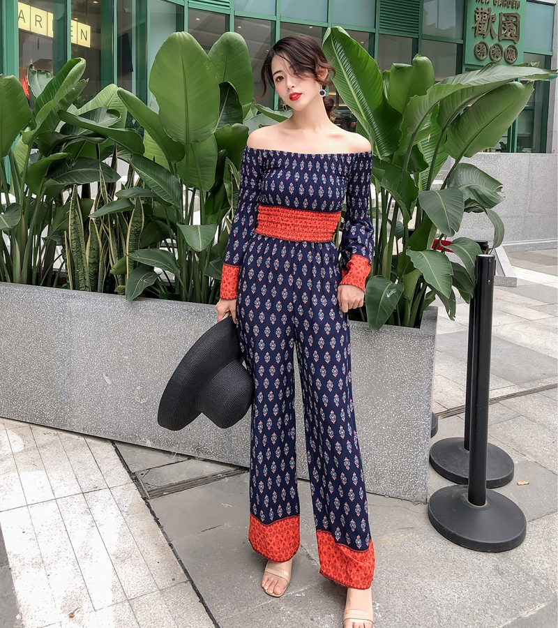 ชุดไปเที่ยวทะเล ชุดเซ็ท 2 ชิ้น สีน้ำเงินลายโบฮีเมียน สวยๆ สุดเก๋