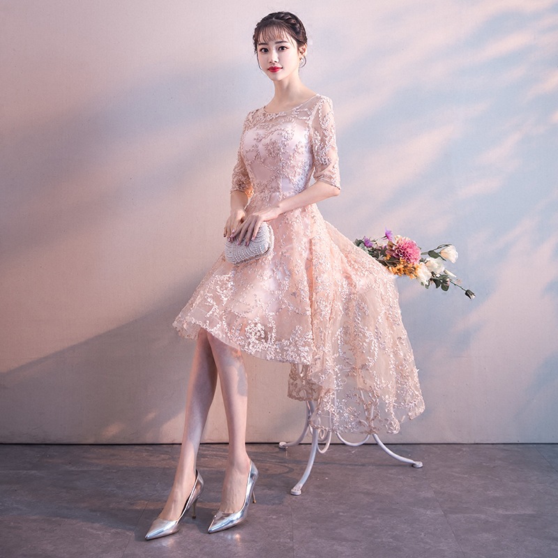 ชุดราตรี ชุดออกงาน ชุดไปงานแต่งงานสีครีมเบจ คอกลม แขนสั้น กระโปรงหน้าสั้นหน้า
