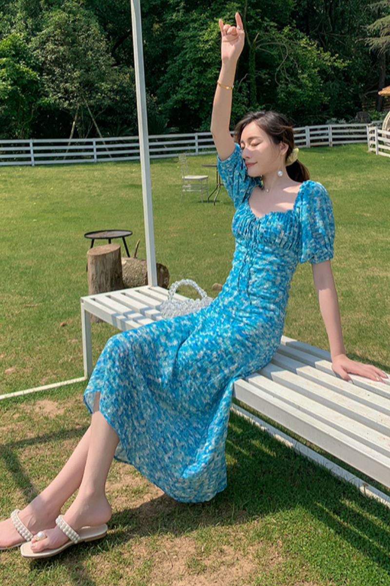 ชุดเดรสยาวสีฟ้า แขนจั๊มตุ๊กตา สวยๆ น่ารักๆ ใส่เป็นชุดเดรสลำลอง ชุดใส่เที่ยวทะเล