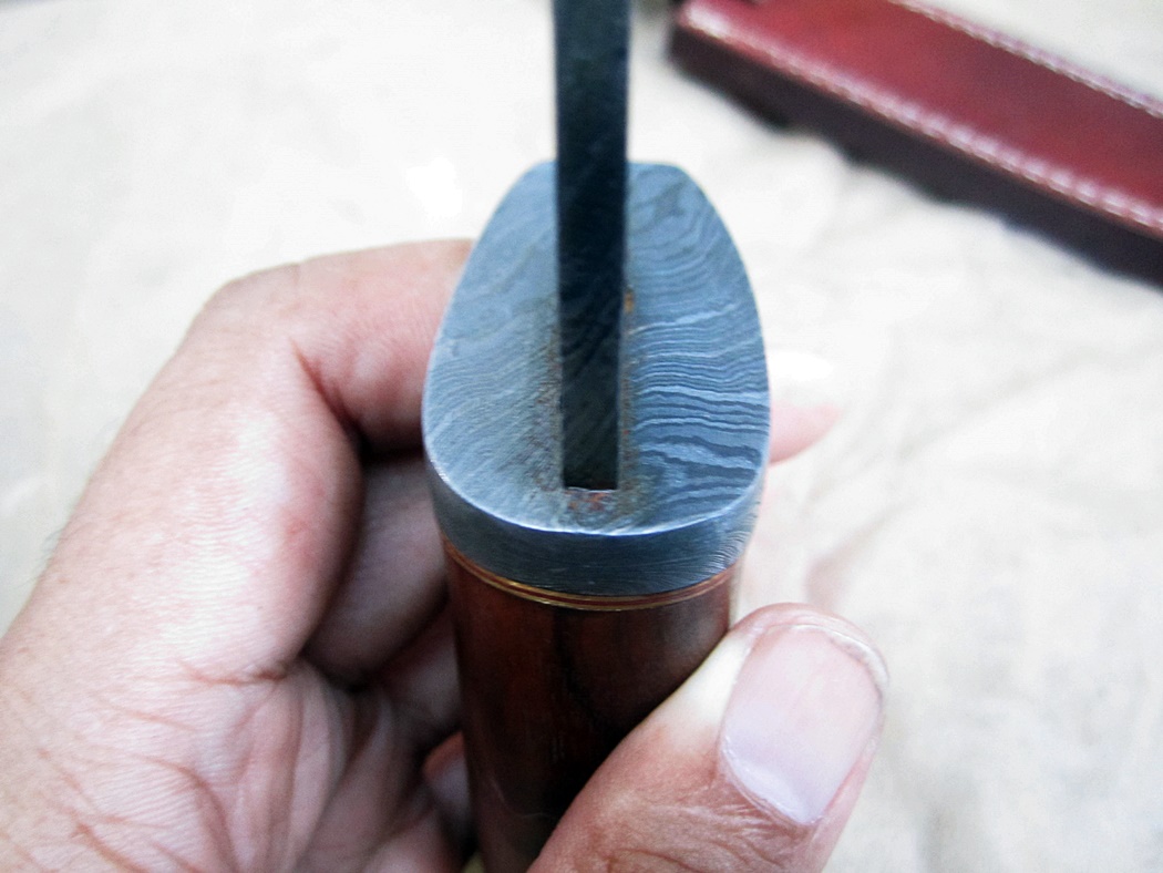 เหล็กลายของแท้Damascus steel custom handmade hunting bowie knife 13"