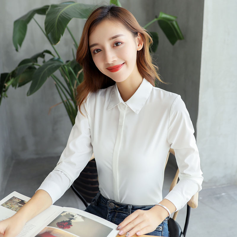 เสื้อเชิ้ตทำงานผู้หญิงสีขาว แขนยาว ติดกระดุมหน้า