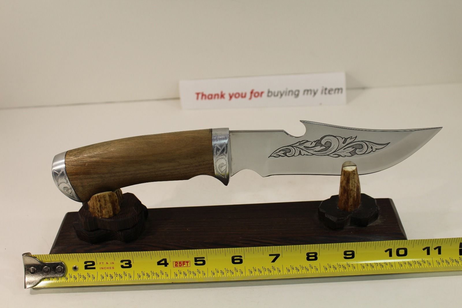 มีดรัสเซีย (R1)