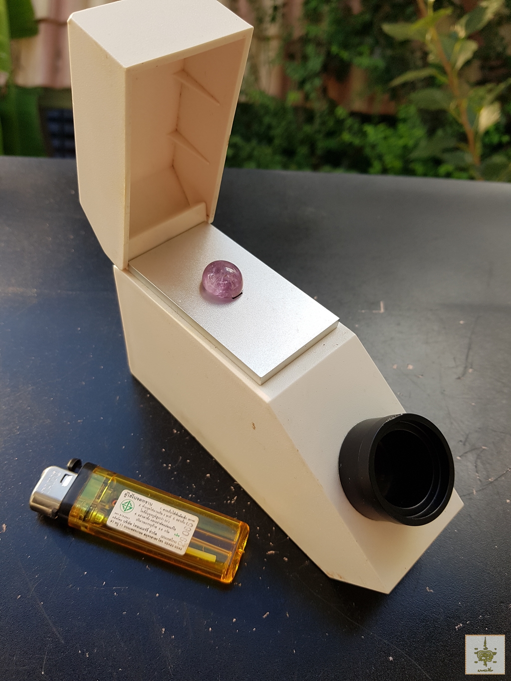 เครื่องตรวจสอบพลอย ด้วยการหักเหของแสง