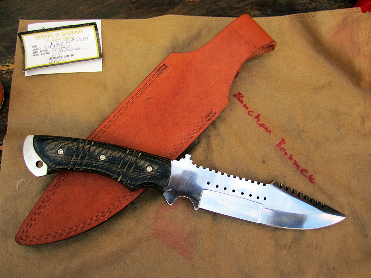 มีดเหล็ก D2 CFK USA.