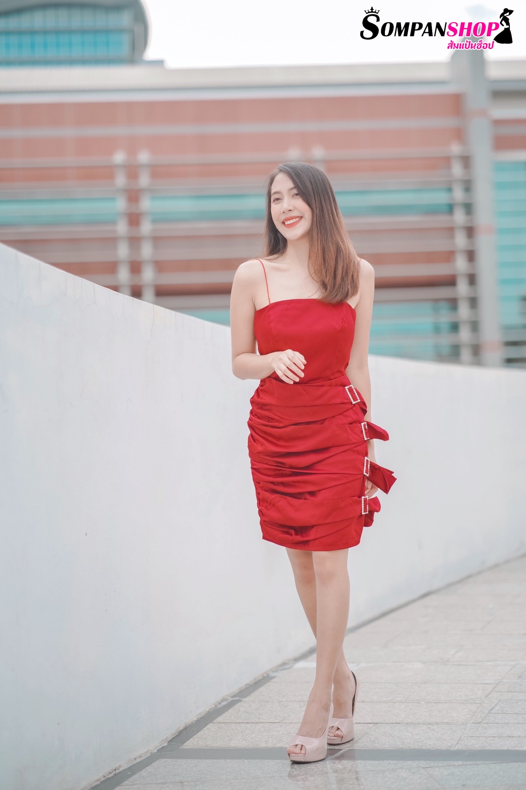 พร้อมส่ง !! ชุดออกงานสั้นสีแดง สายเดี่ยว เข้ารูป สวยเซ็กซี่ ดูเรียบหรูดูแพงมากๆ ใส่เป็นชุดออกงาน ชุดปาร์ตี้ ชุดเที่ยวกลางคืน