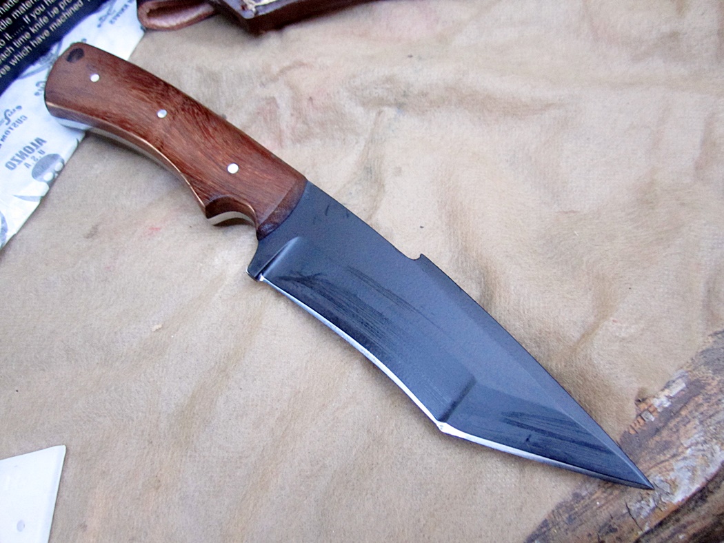 มีดHAND MADE BY ALONZO KNIVES USA CUSTOM TACTICAL TANTO 1095 KNIFE ROSE WOOD