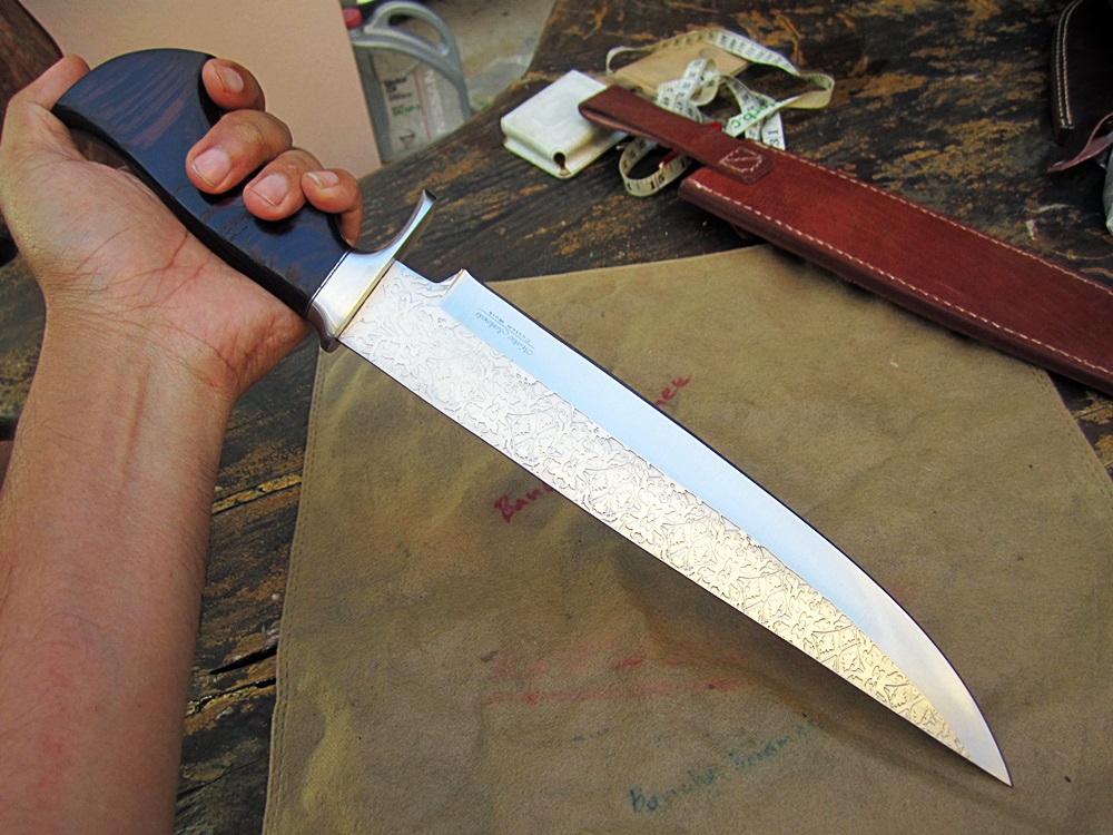 มีด เหล็ก D2 Markus Custom Handmade D2 Steel Bowie Knife Tactical Camping Wenge Engraving นำเข้าจากUnited Kingdom