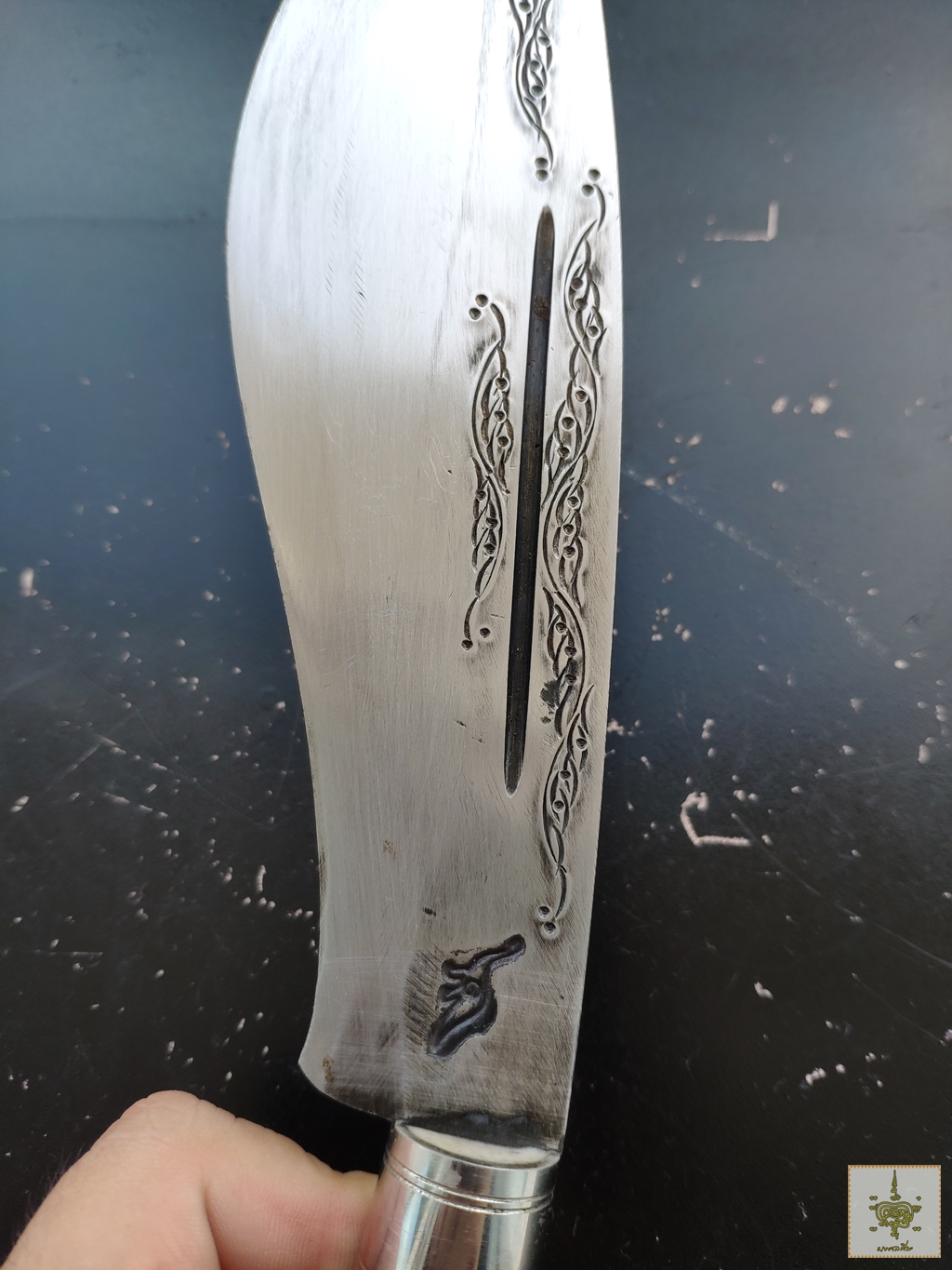 มีด จี หนองสอ 8 นิ้ว