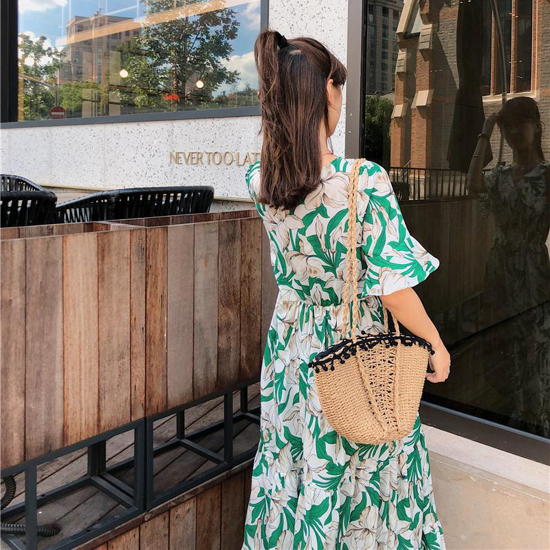 ชุดเที่ยวทะเล เดรสยาวสีเขียวลายดอกไม้สีขาว ผ้าชีฟอง สวยๆ พริ้ว