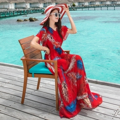 ชุดเที่ยวทะเลสีแดงลายใบไม้ แม็กซี่เดรสยาวโชว์หลัง กระโปรงยาว ผ้าชีฟอง