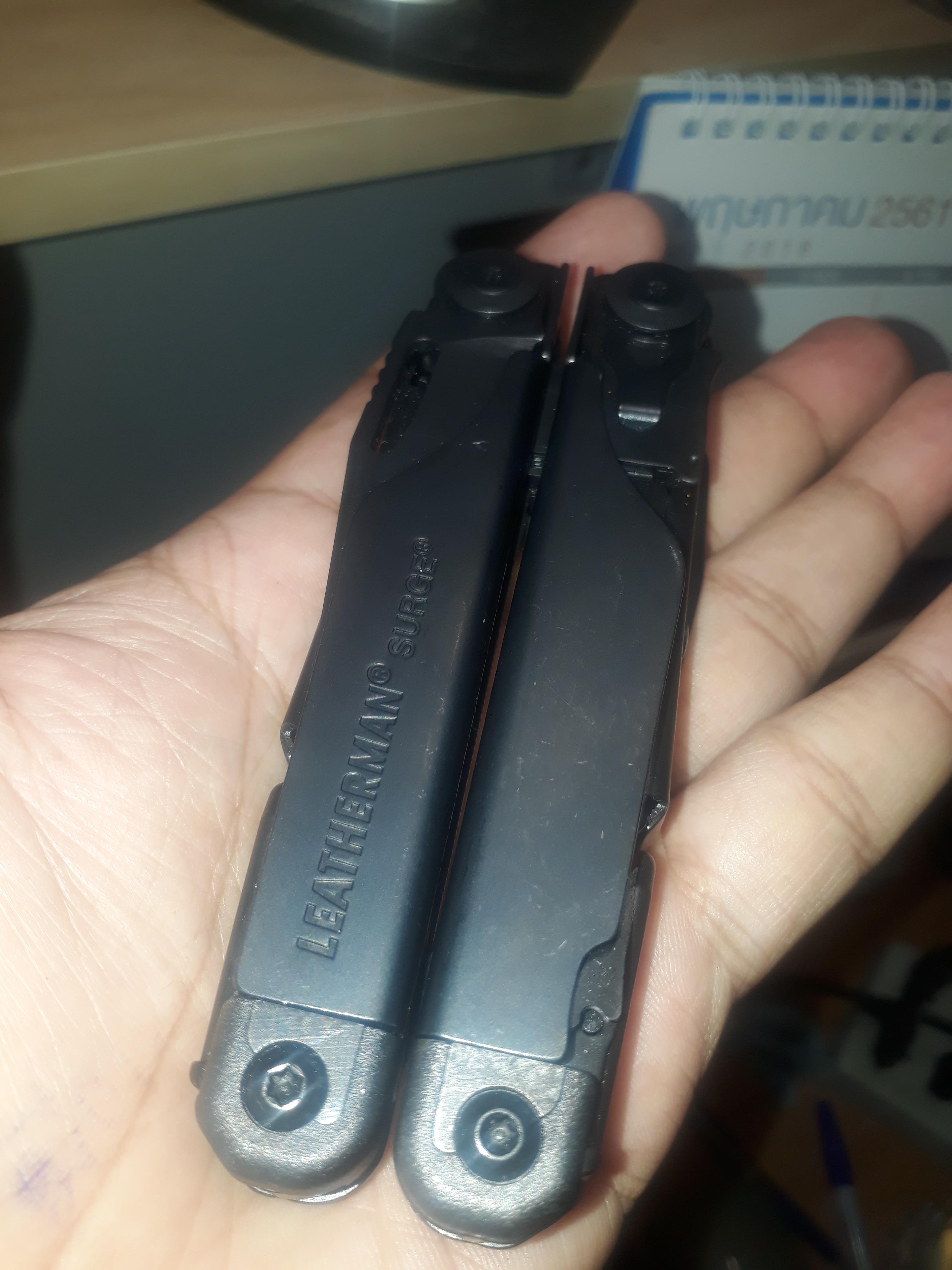 Leatherman Surge Multitool Black Oxide with Black Sheath 21 Tools