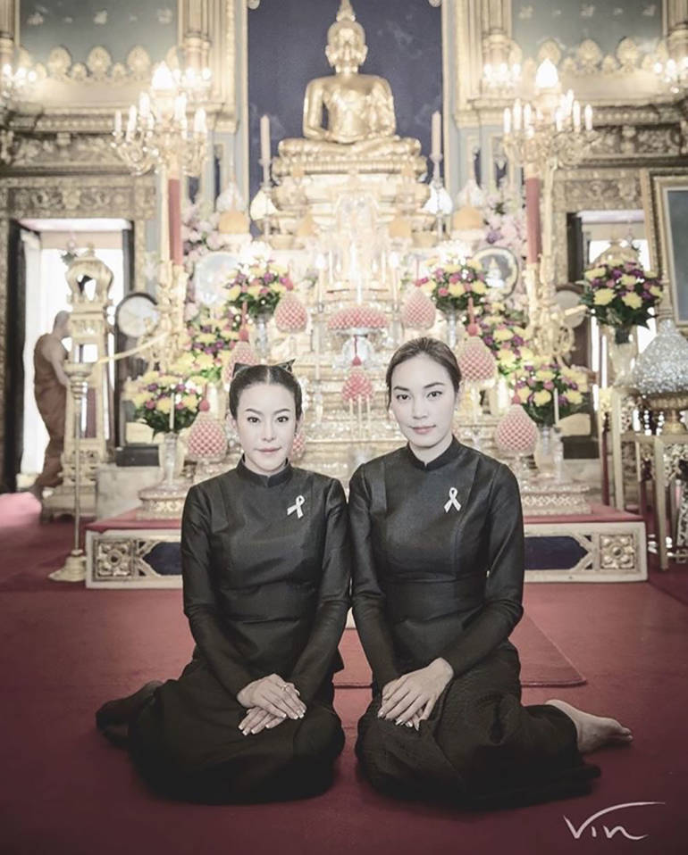 หนิง ปณิตา สวยสง่า ในชุดไทยจิตรลดาสีดำ หนิง ปณิตา สวยสง่า ในชุดไทยจิตรลดาสีดำ