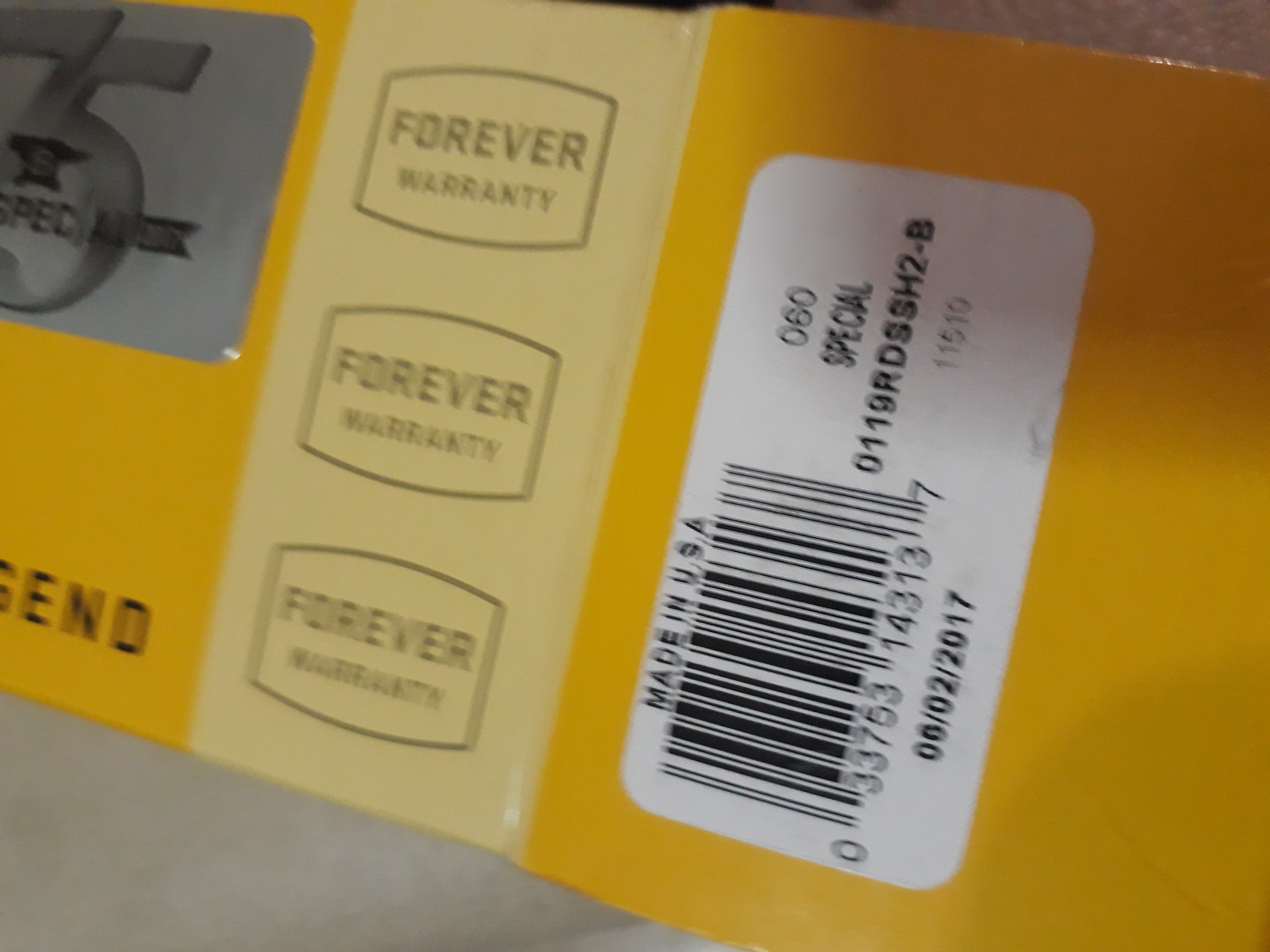 Buck Knives 119 Special Red Phenolic Fixed Blade Knife 75th Anniversary Tang