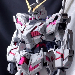 Painted Build : MEGASIZE 1/48 UNICORN GUNDAM by bambini313