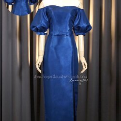 ชุดออกงาน/ชุดไปงานแต่งงานสีน้ำเงินกรมท่า เปิดไหล่ แขนทรงบอลลูน กระโปรงยาวผ่าหน้า