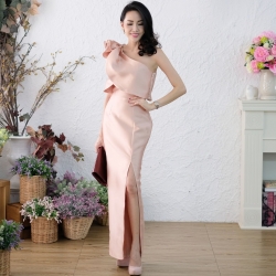 แฟชั่นชุดออกงาน 10 แบบ ใส่ออกงานได้ตลอดไม่เอ้าท์ ไม่ตกเทรนด์