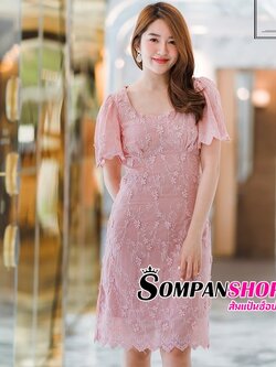 ชุดเดรสสั้นสีชมพู ผ้าปักดอกไม้น่ารักๆ ทรงเอ แนวสวยหวาน เรียบร้อย