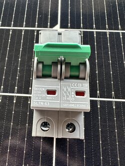 เบรกเกอร์ DC แบรนด์ SUNTREE SL7N-63 ขนาด 25A/2P 800VDC