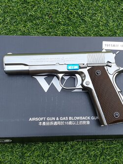 ปืนอัดแก๊ส WE รุ่น M1911A1 สีเงิน (GAS System)