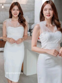 ชุดเดรสไปงานแต่งสีขาว ทรงเข้ารูป ไหล่ผูกโบว์ผ้าซีทรู แนวเรียบหรูดูแพง สวยดูดี