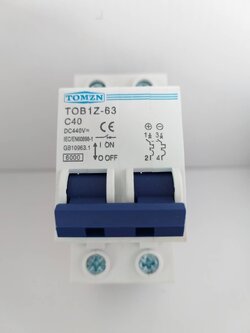 เซอร์กิตเบรกเกอร์ แบรนด์ TOMZN 2P 40A DC 440V