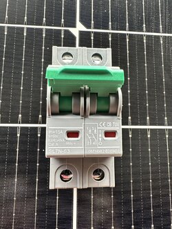 เบรกเกอร์ DC แบรนด์ SUNTREE SL7N-63 ขนาด 16A/2P 550VDC