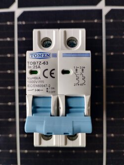 เซอร์กิตเบรกเกอร์ อุปกรณ์ป้องกันไฟฟ้า TOMZN 2P 25A DC 1000V Circuit breaker ผ่านมาตรฐาน IEC60947, IEC60898 (เทียบเท่า IEC947.2)