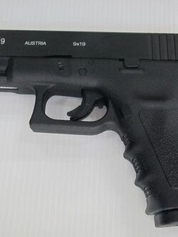 ปืนอัดแก๊ส Classic Gun รุ่น Glock19 (Co2)