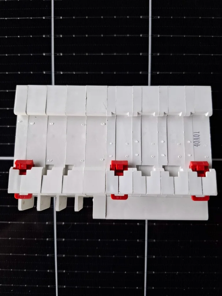 เบรกเกอร์กันดูด RCBO AOYWELL / AW47LE-63 AC 40A 4P 300mA