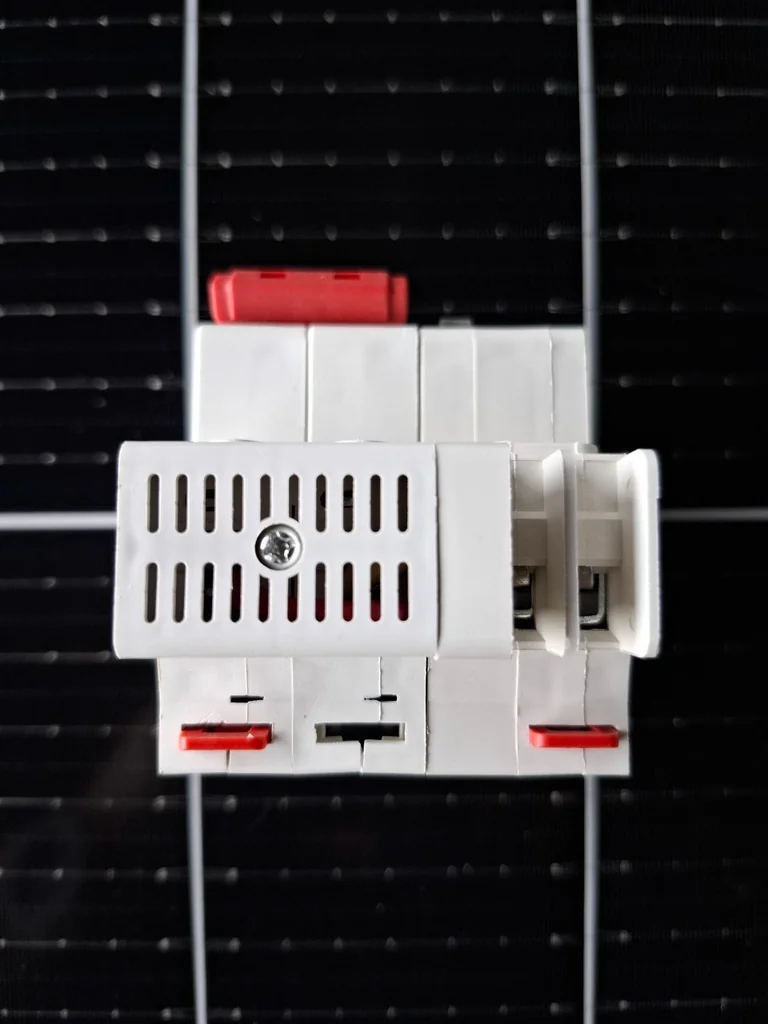 เบรกเกอร์กันดูด RCBO AOYWELL / AW47LE-63 AC 32A 2P 300mA