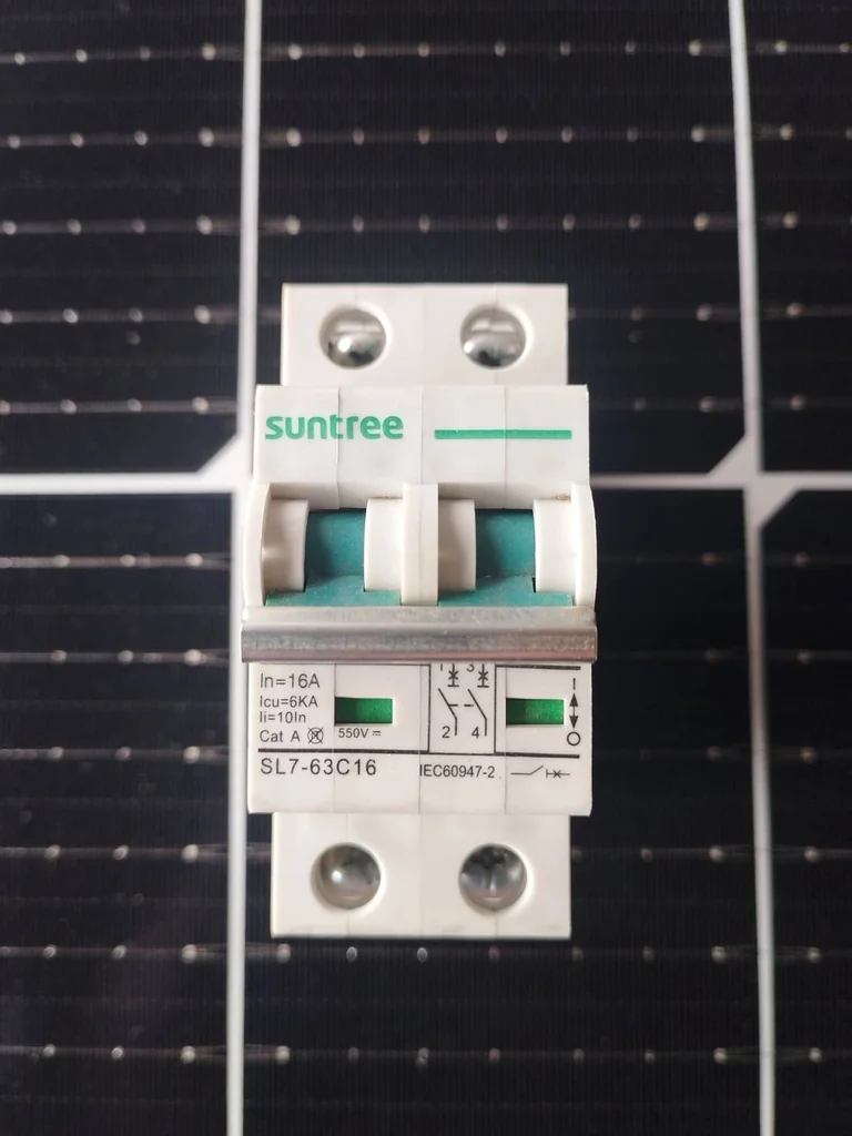เซอร์กิตเบรกเกอร์ แบรนด์ SUNTREE 2P 16A DC 550V