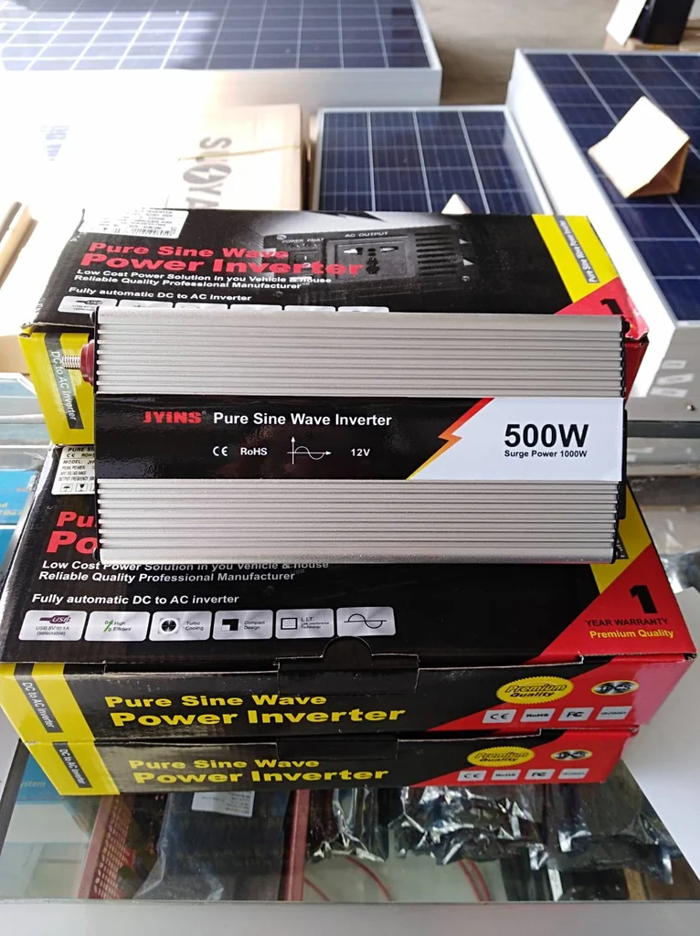 อินเวอร์เตอร์ off grid 600W12V เพียวซายเวฟ อินเวอร์เตอร์ off grid 600W12V เพียวซายเวฟ