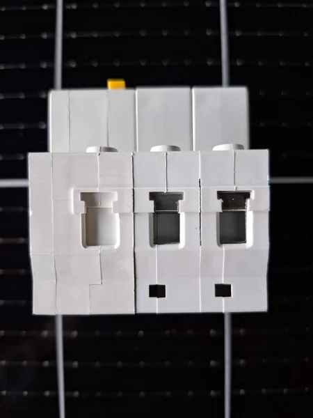 เบรกเกอร์กันดูด RCBO AOYWELL / AW47LE-63 AC 32A 2P 300mA image 3
